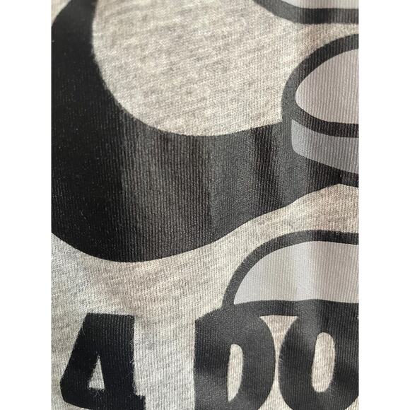 Nike Dri-Fit Dumbbells 4 Donuts Tshirt Size Medium - Picture 6 of 6